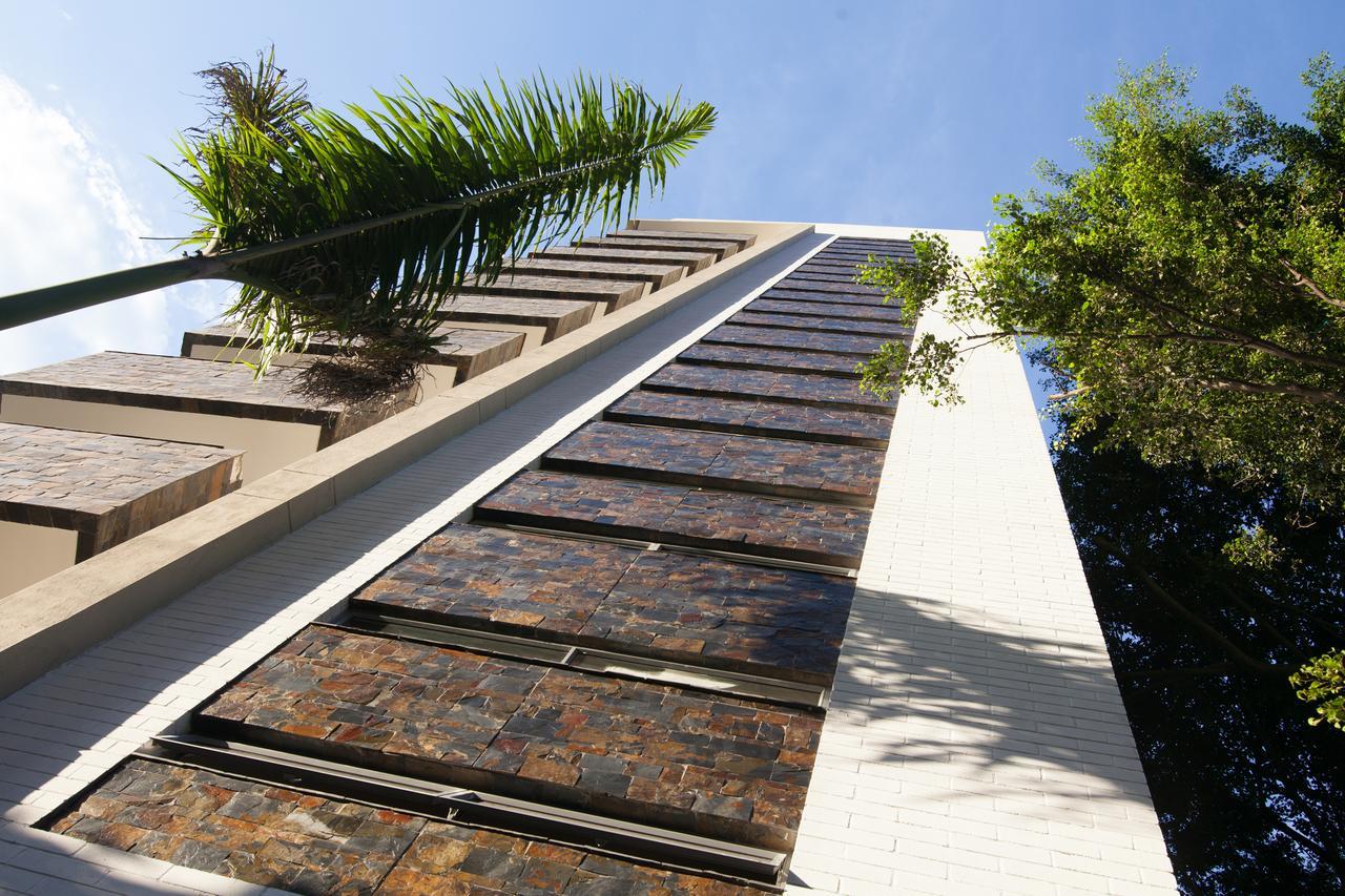 Sites Hotel เมเดยิน ภายนอก รูปภาพ The roof of the house